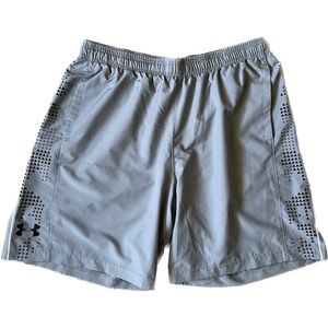 Under Armour Grey and Black Athletic Gym Sport Track Shorts with pockets mens XL